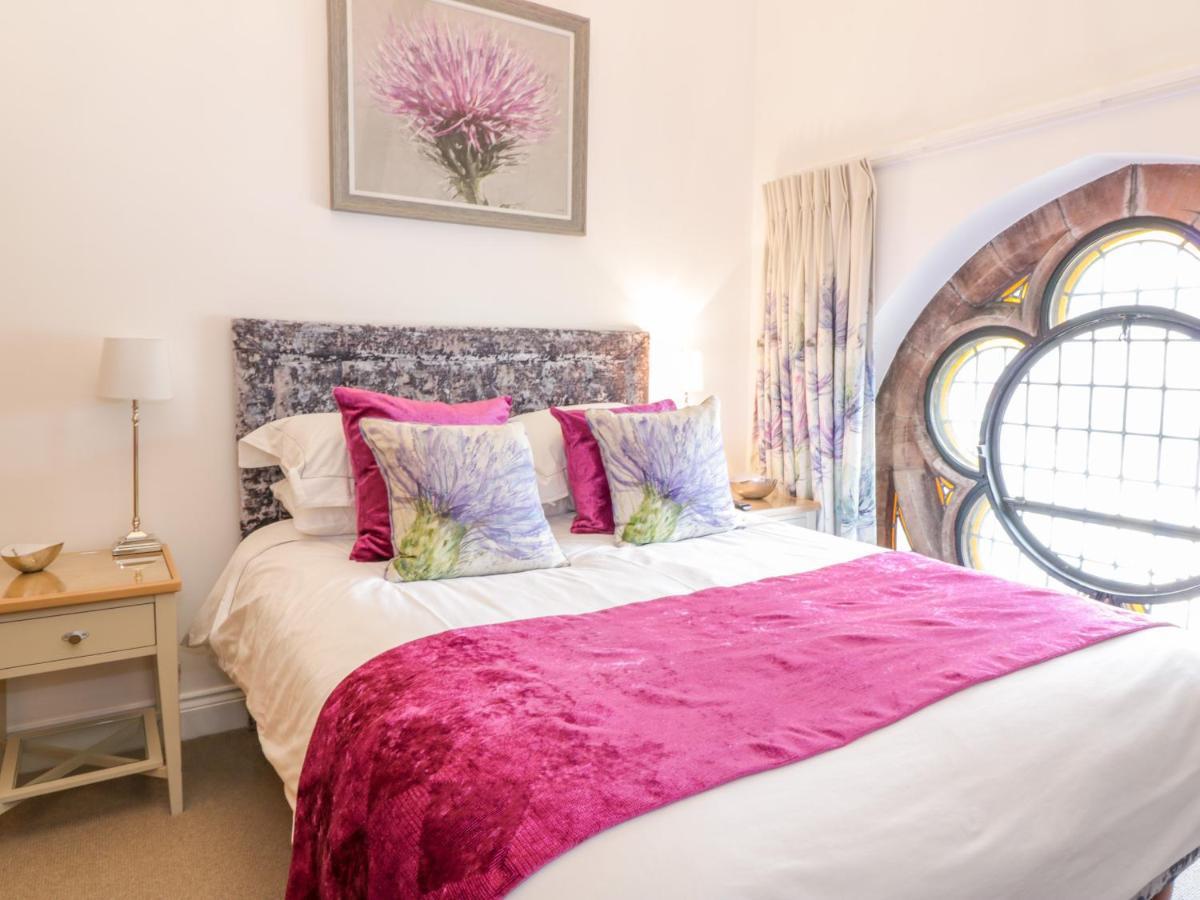 Penthouse St Mary'S Church มอฟฟัต ภายนอก รูปภาพ