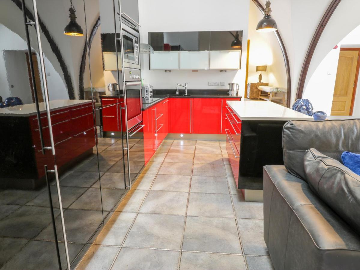 Penthouse St Mary'S Church มอฟฟัต ภายนอก รูปภาพ