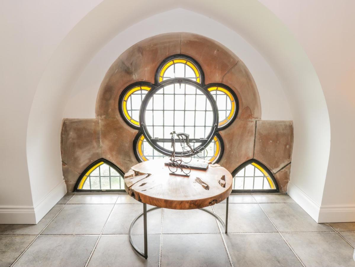 Penthouse St Mary'S Church มอฟฟัต ภายนอก รูปภาพ